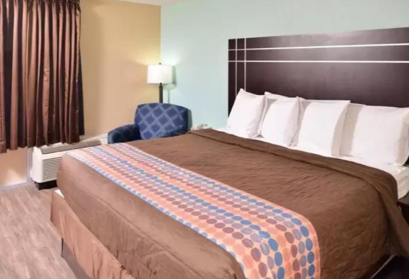Quality Inn Starkville Eksteriør billede